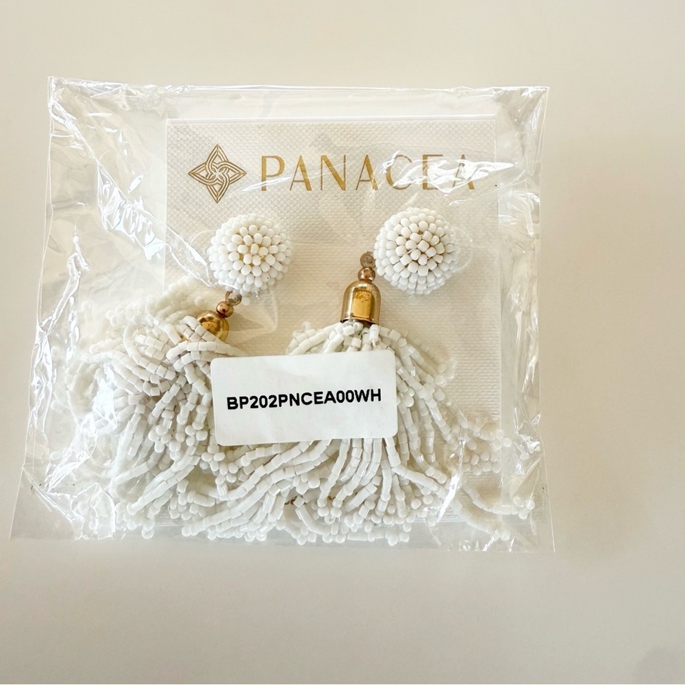 NWT Rachel Zoe Panacea White Tassel Earrings - Picture 3 of 4